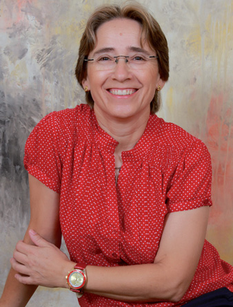 BLANCA POZA ESPERN
