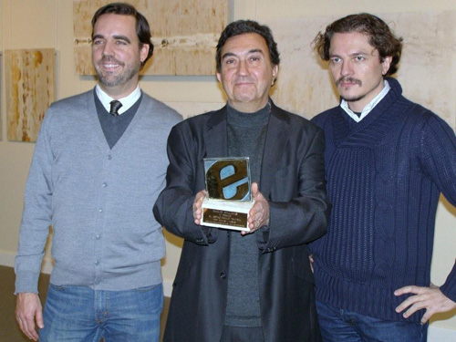 El ganador Emilio Williams, Santiago Martín Bermúdez –ganador de la pasada edición-, y Pedro Manuel Víllora.