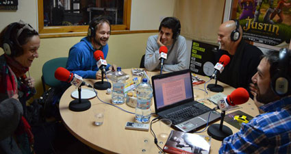 Ediciones Irreverentes presentó la Antología de Comedia y humor en el programa La Biblioteca Encantada de Radio 21, presentado y dirigido por Javier Fernández Jiménez. Con la participación de los dramaturgso y actores: Maria Juan Donat, Chema Rodriguez-Calderon,Jacinto Bobo, Carlos J. Álvarez y Javier Fernández Jiménez.